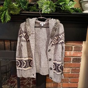 St. John’s Bay Faux Fur Grey Sweater Size P/M